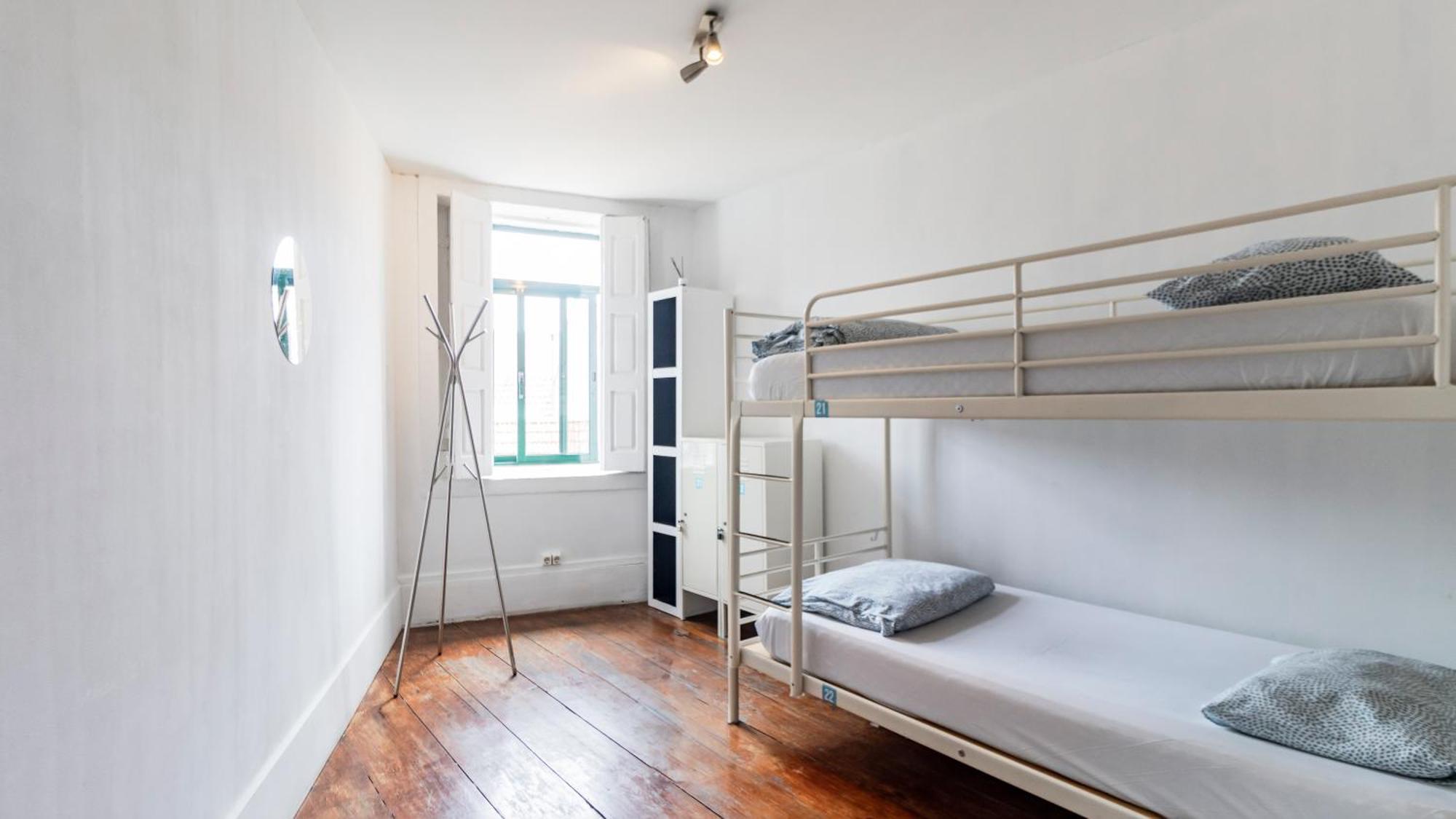 Hostal Invictus Oporto